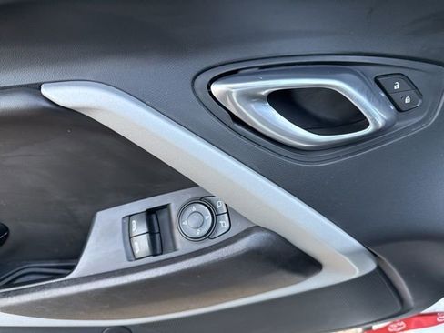 Used 2022 Chevrolet Camaro LT image 16