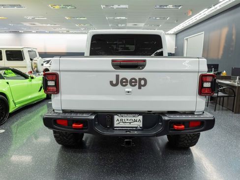 Used 2020 Jeep Gladiator Rubicon image 8