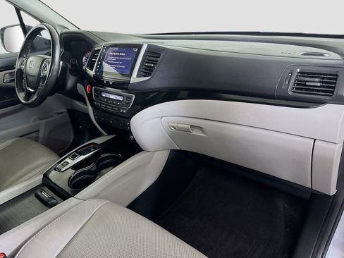 Used 2017 Honda Pilot Elite image 30