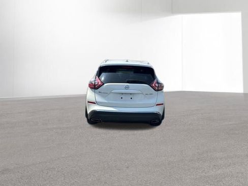 Used 2018 Nissan Murano SL w/ Moonroof Package image 7