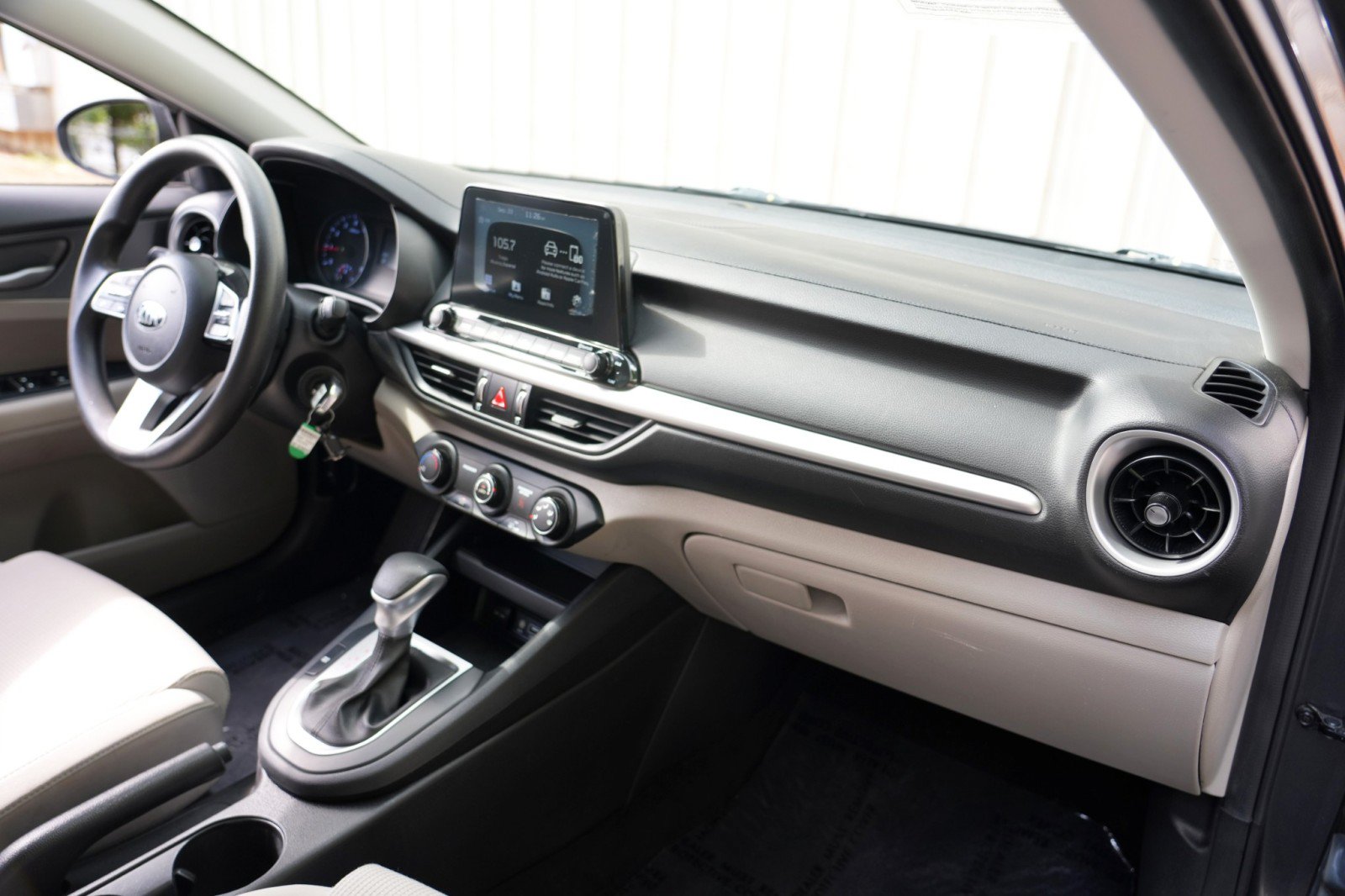 Used 2020 Kia Forte LXS FWD image 13
