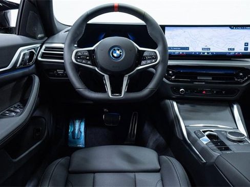 New 2025 BMW i4 M50 image 4