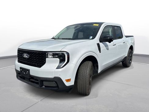 Used 2026 Ford Maverick Lariat w/ Black Appearance Package AWD/4WD image 2