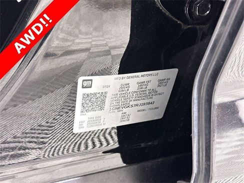 Used 2024 Chevrolet Traverse LT image 35