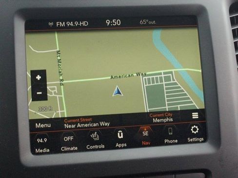 Used 2023 Jeep Cherokee Altitude Lux image 6