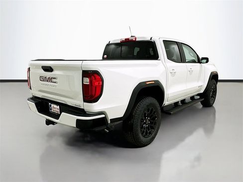 New 2026 GMC Canyon Elevation w/ Convenience Package image 7