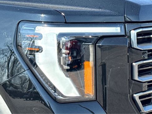 New 2026 GMC Sierra 2500 AT4 w/ AT4 Premium Plus Package image 19