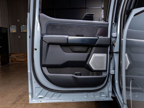 Used 2026 Ford F250 Platinum image 38