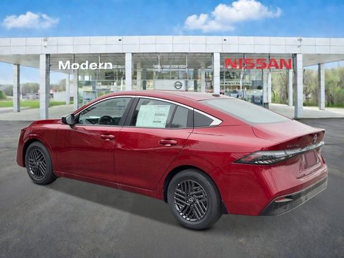 New 2027 Nissan Sentra SV w/ Floor Mat Package FWD image 3