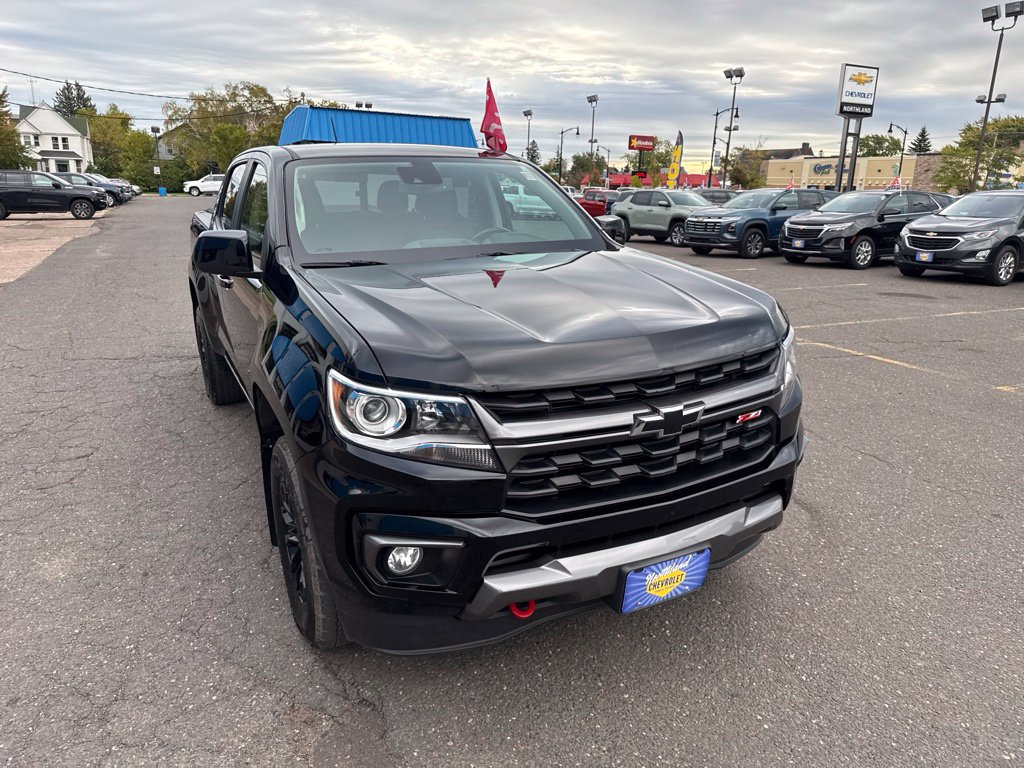 Used 2022 Chevrolet Colorado Z71 w/ Trail Boss Package AWD/4WD image 4