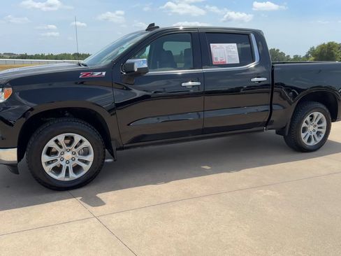 Used 2025 Chevrolet Silverado 1500 LTZ w/ Technology Package AWD/4WD image 4