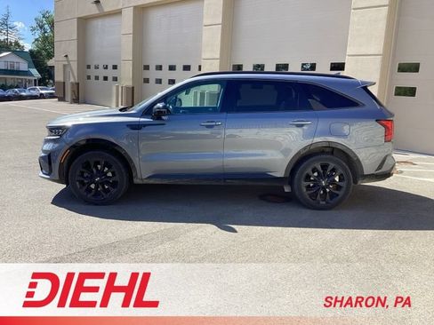 Used 2021 Kia Sorento SX AWD/4WD image 4