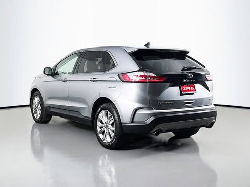 Used 2022 Ford Edge Titanium image 3