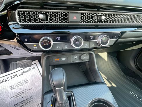Certified 2023 Honda Civic EX image 18