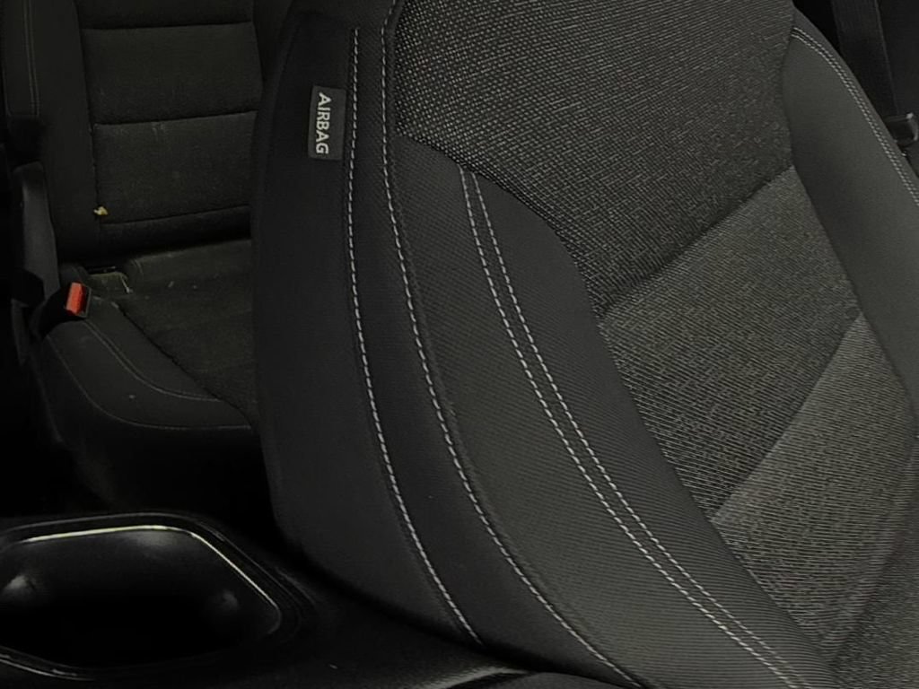 Used 2024 Chevrolet Traverse LT w/ Midnight/Sport Edition FWD image 14