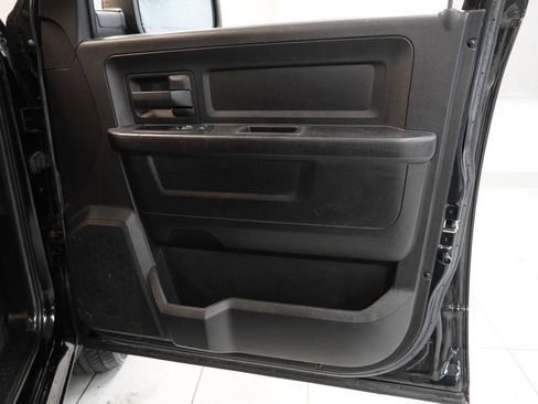 Used 2013 RAM 1500 Express AWD/4WD image 29