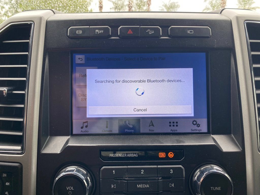 Used 2019 Ford F350 Lariat w/ Lariat Ultimate Package AWD/4WD image 19