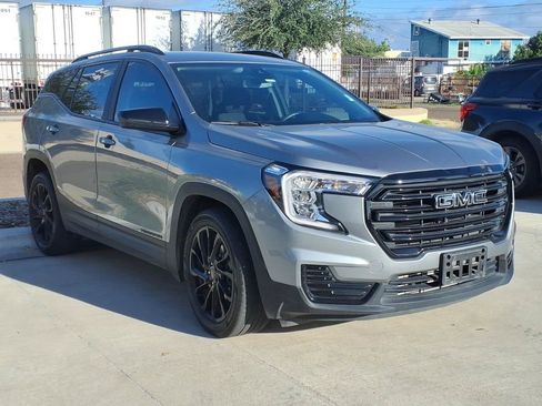 Used 2024 GMC Terrain SLE w/ Driver Convenience Package FWD image 1