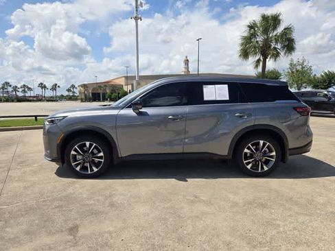 Certified 2026 INFINITI QX60 Pure w/ Cargo Package FWD image 3