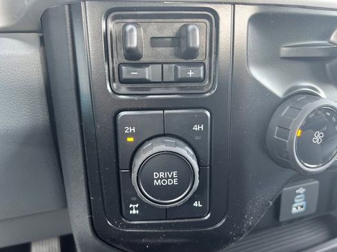 New 2026 Ford F250 XL w/ STX Appearance Package AWD/4WD image 22