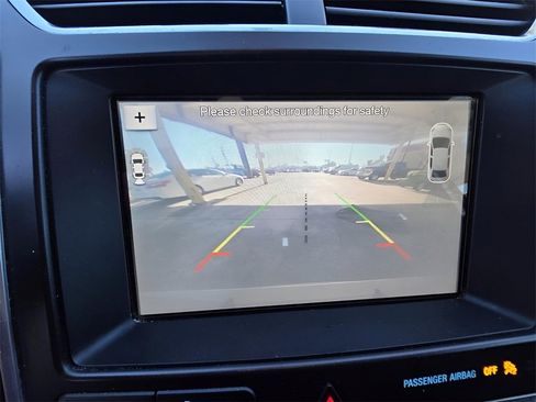 Used 2017 Ford Explorer Limited image 39