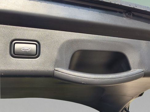 Certified 2025 Hyundai Tucson SEL AWD/4WD image 10