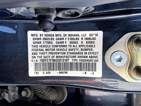 Used 2016 Honda Civic Touring image 19