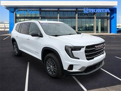 Used 2025 GMC Acadia Elevation