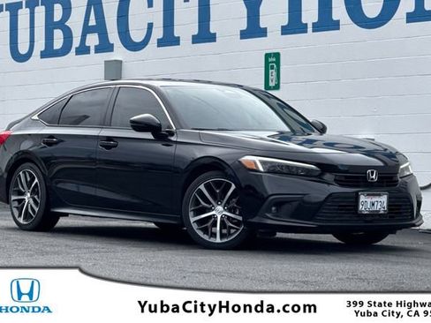 Used 2022 Honda Civic Touring image 1