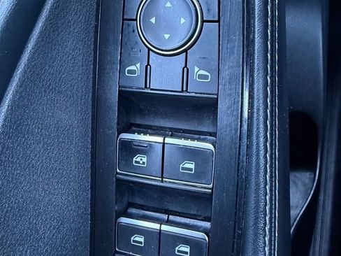 Used 2023 Nissan Rogue Platinum w/ Platinum Premium Package image 18