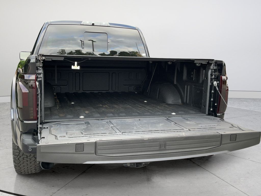 Used 2025 Ford F150 Raptor AWD/4WD image 18