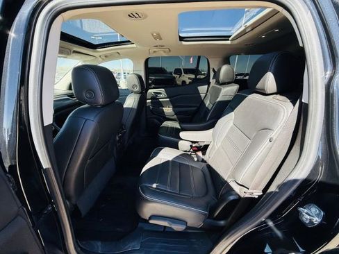 Certified 2023 GMC Acadia Denali w/ Black Diamond Edition image 30