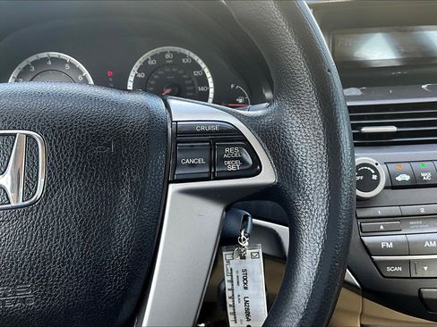 Used 2011 Honda Accord LX-P image 20