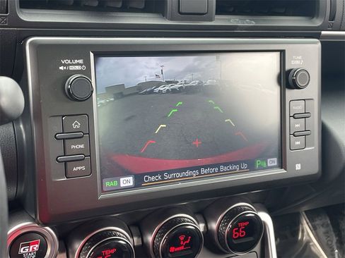 Used 2023 Toyota GR86 Premium w/ ALL Weather Mat Package (TMS) image 25
