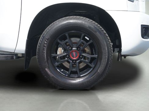 Used 2020 Toyota Sequoia TRD Pro AWD/4WD image 4