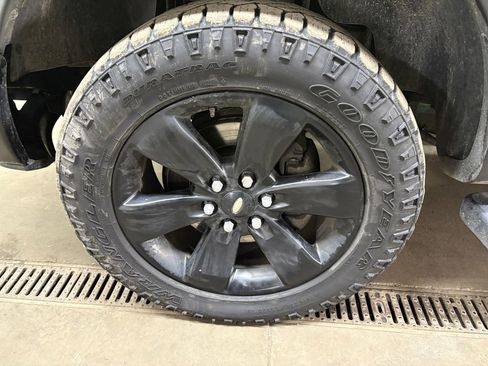 Used 2014 Ford F150 FX4 w/ Equipment Group 402A Luxury image 22