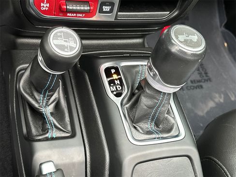 Used 2022 Jeep Wrangler Unlimited Rubicon 4xe w/ Cold Weather Group image 32