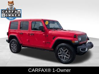 Used 2025 Jeep Wrangler Unlimited Sahara AWD/4WD video 2