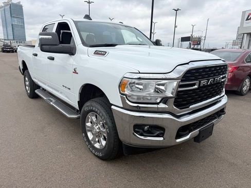Used 2024 RAM 2500 Big Horn w/ Off Road Package image 3