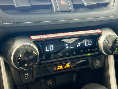 New 2025 Toyota RAV4 XLE image 27