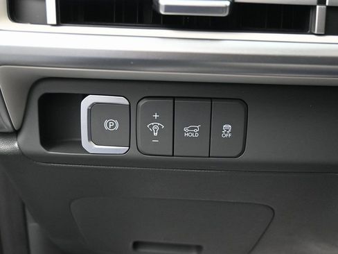 Used 2024 Hyundai Santa Fe SEL image 21