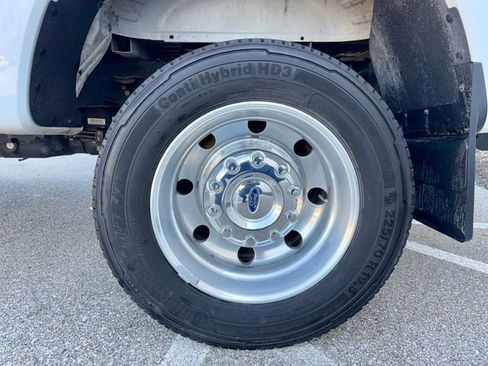 Used 2023 Ford F450 Lariat w/ Lariat Ultimate Package image 39