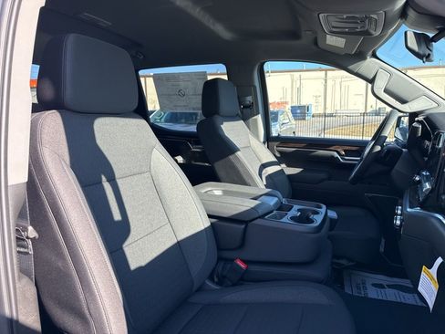 New 2026 GMC Sierra 1500 Elevation image 22