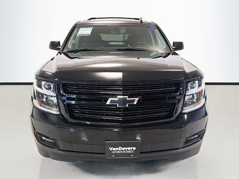 Used 2019 Chevrolet Tahoe Premier AWD/4WD image 2