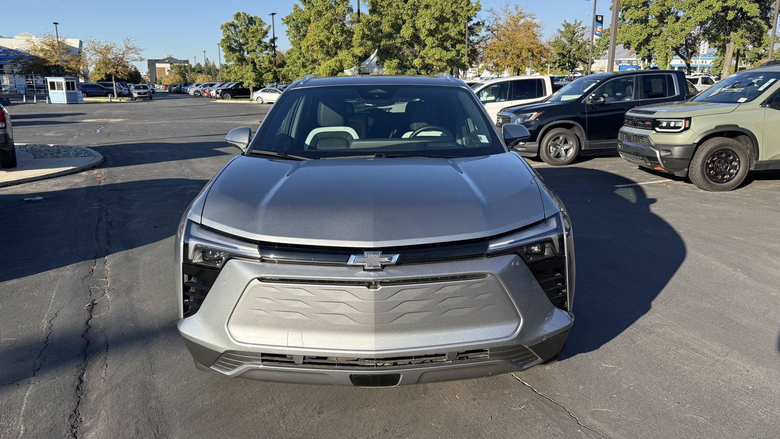 Used 2025 Chevrolet Blazer EV LT AWD/4WD image 2