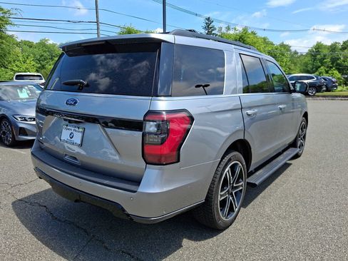 Used 2020 Ford Expedition Limited w/ Equipment Group 303A AWD/4WD image 7