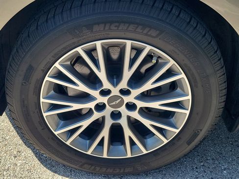 Used 2021 Genesis GV80 2.5T w/ Advanced Package 03 RWD image 5
