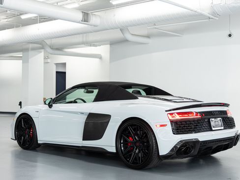 Used 2020 Audi R8 V10 performance AWD/4WD image 16