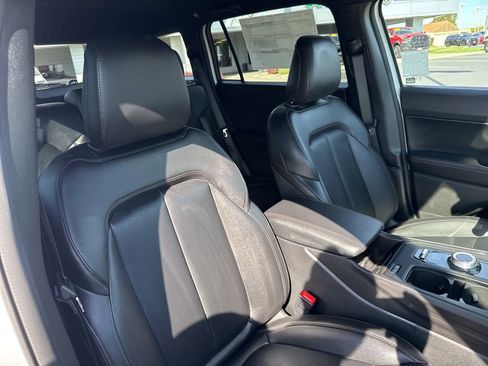 New 2026 Jeep Cherokee Limited image 12