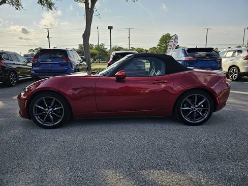 Used 2016 MAZDA MX-5 Miata Grand Touring RWD image 5